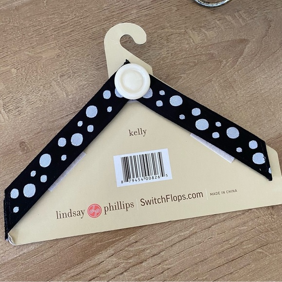 NEW Lindsay Phillips Switch Flops Medium Straps - Picture 2 of 3